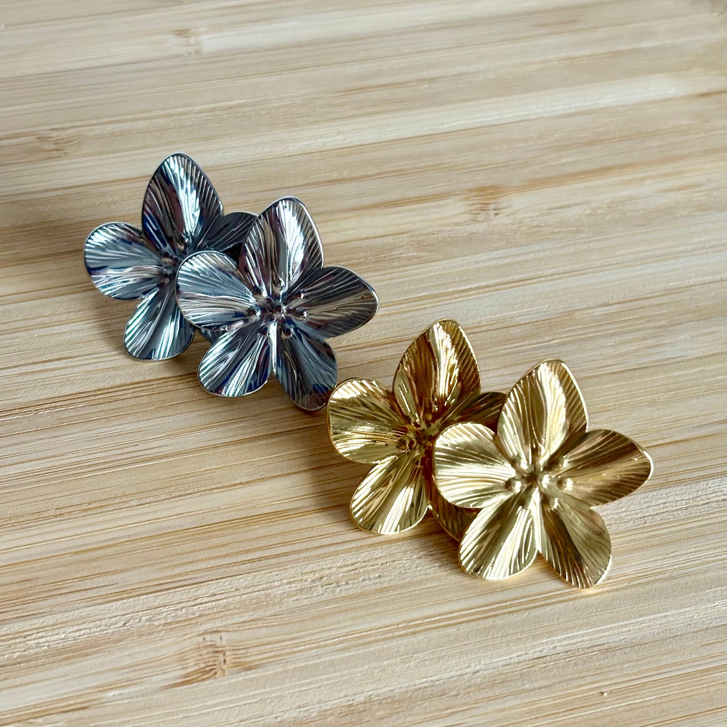 Boucles d'oreille FLORA