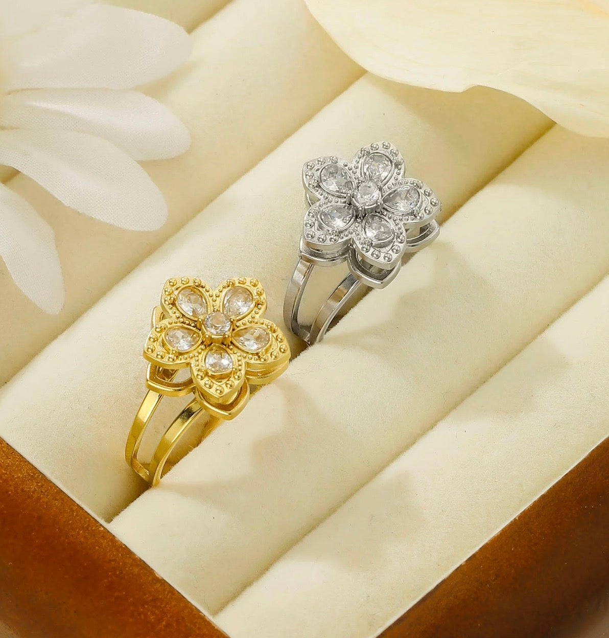 Bague EVA